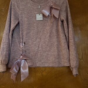 Cupio Women's Mauve Sweater with Satin Bow Details